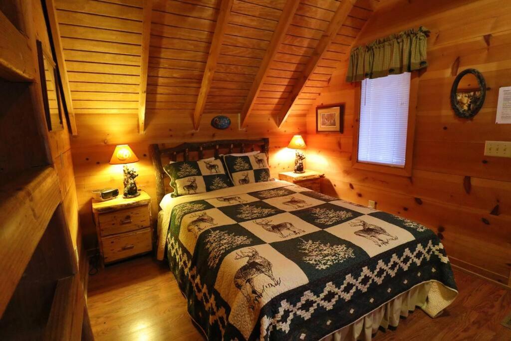 Cozy Cabin W/ Fireplace 3 Minutes To Helen! #2. Eksteriør bilde
