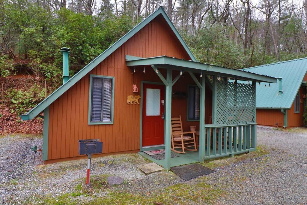 Cozy Cabin W/ Fireplace 3 Minutes To Helen! #2. Eksteriør bilde